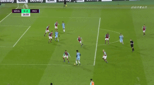 官方：热刺小将米凯伊-穆尔租借加盟格拉斯哥流浪者