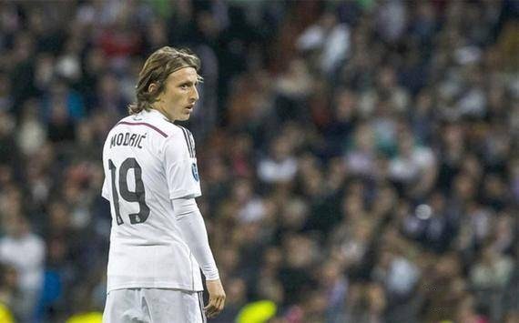 观察·顶级赛事IP流量效应显现 “观赛+滑雪+度假”复合式需求释放消费新潜力